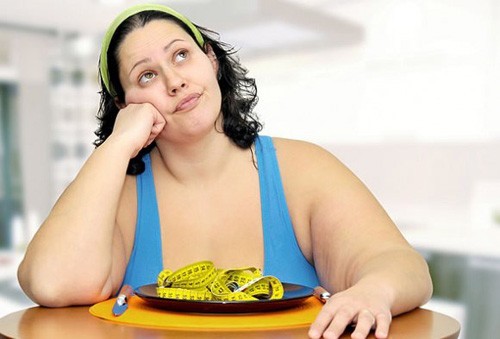 Có nên bỏ bữa để giảm cân không?