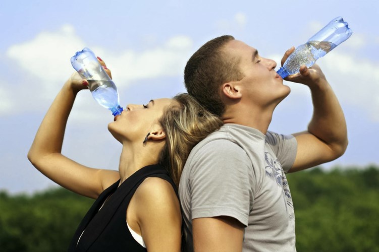 Uống nước khi tập tốt như thế nào?