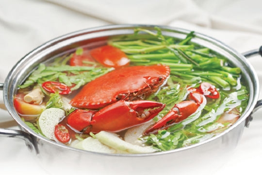 Đổi vị cho thực đơn giảm cân bằng món lẩu cua lá me